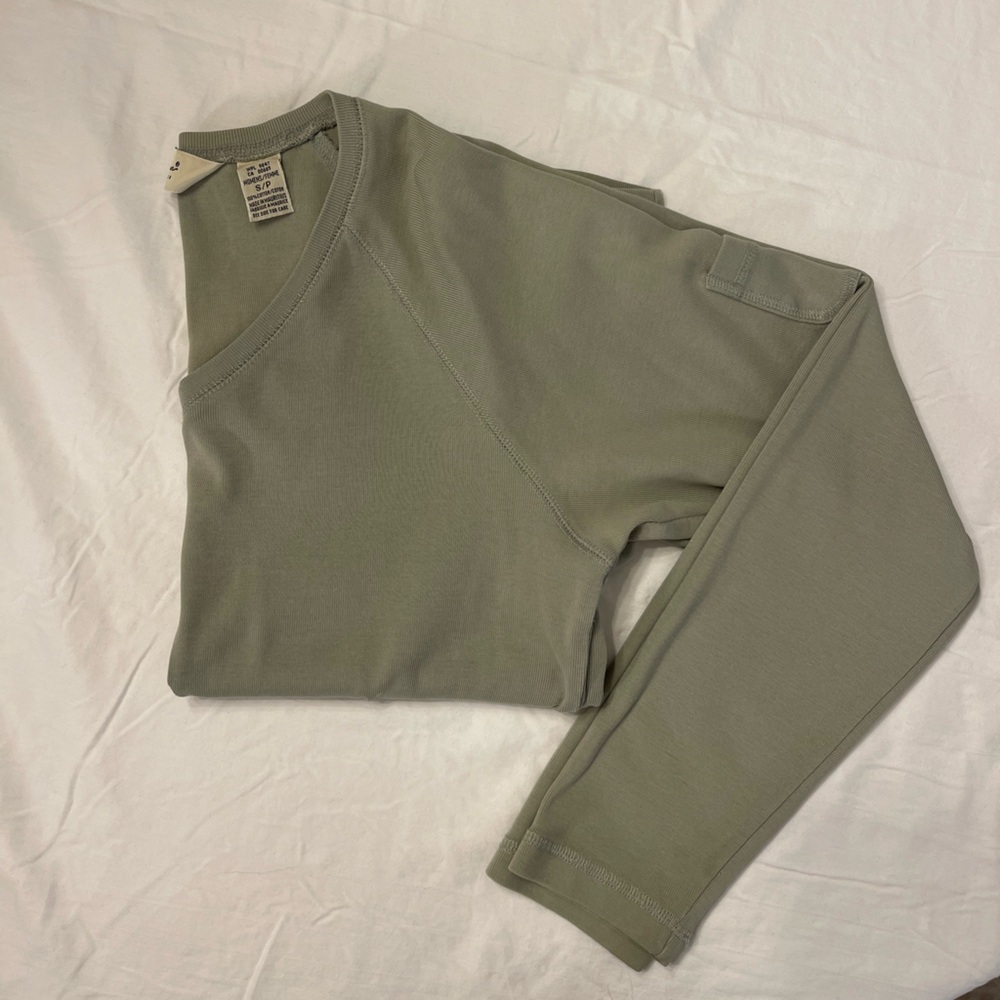 Eddie Bauer Sage Green Vintage Long Sleeve